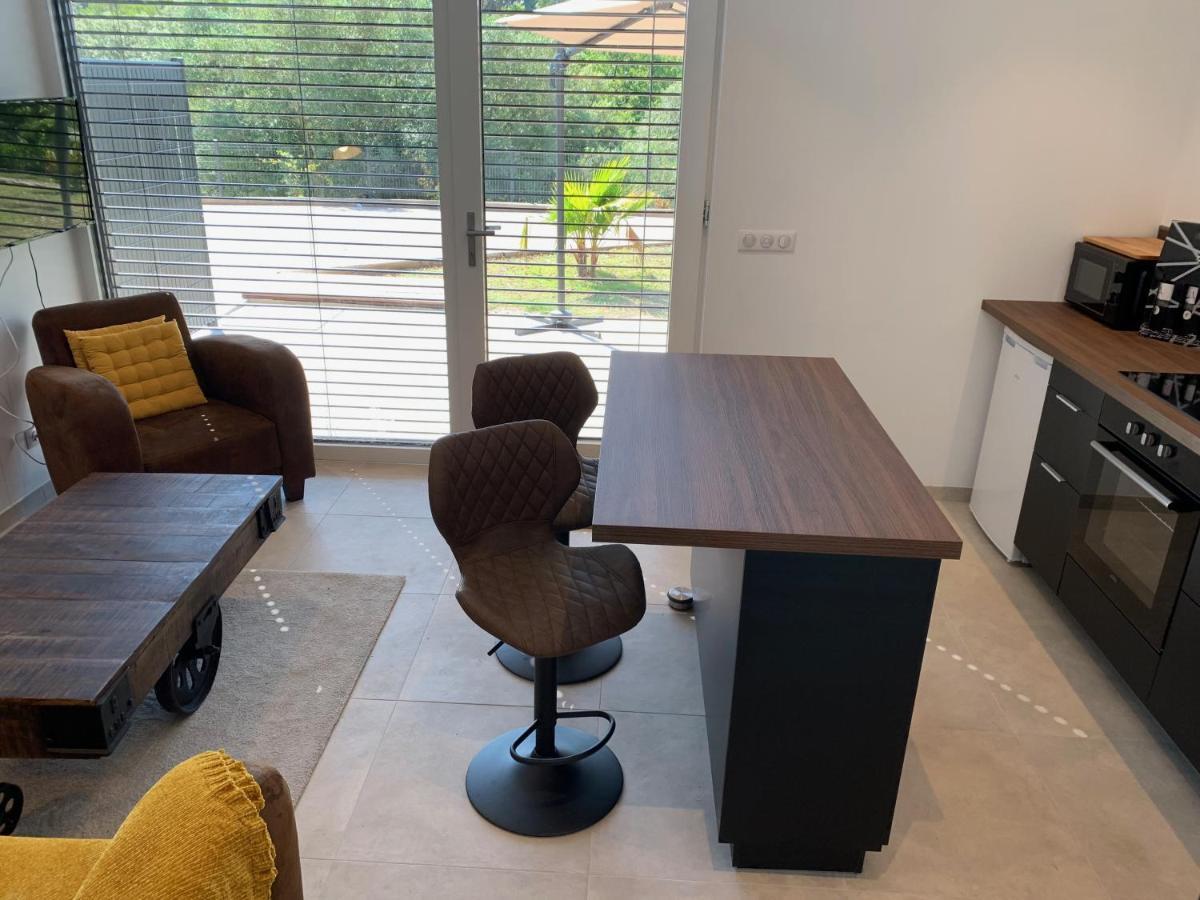 La Balma - 4 Appartements Avec Jardin En Maison Passive De Plain Pied A Frejus-Saint-Raphael 外观 照片