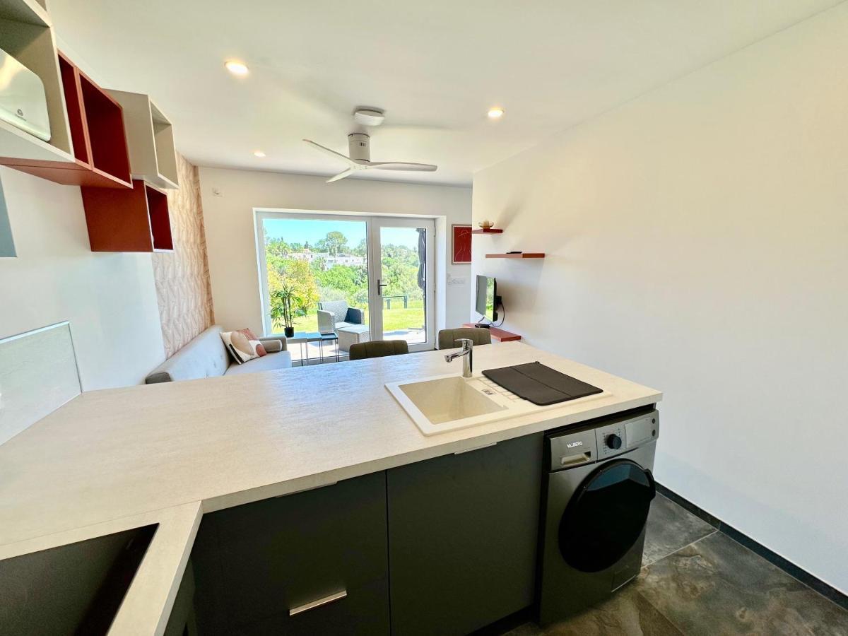 La Balma - 4 Appartements Avec Jardin En Maison Passive De Plain Pied A Frejus-Saint-Raphael 外观 照片